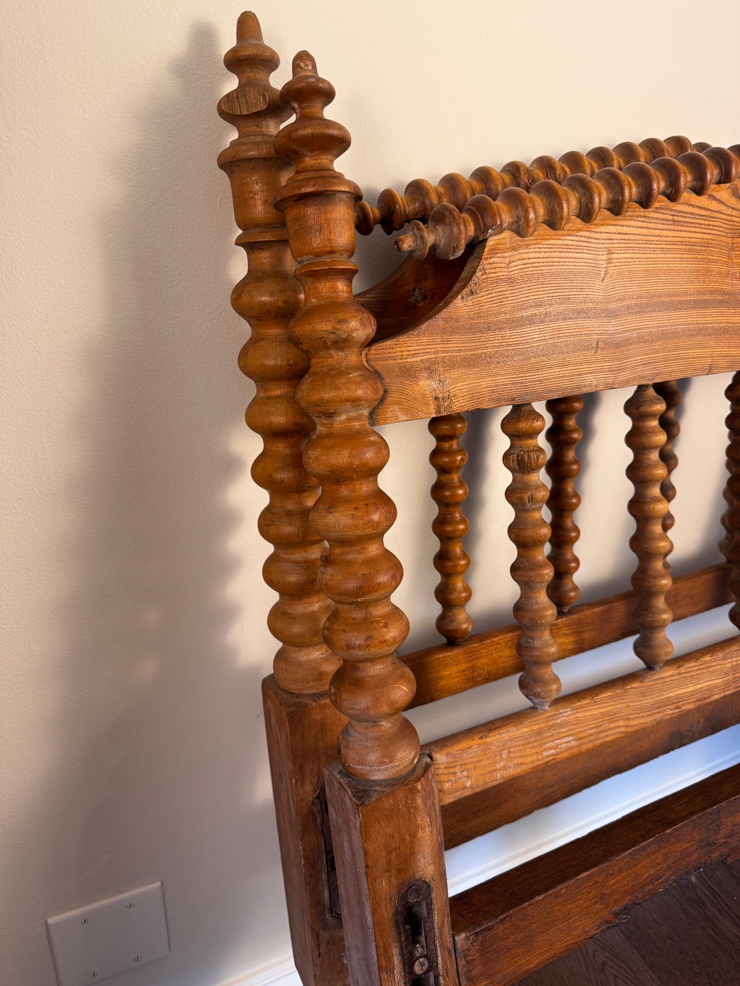 Antique Pine Wood Jenny Lind Bed Spindle Spool Twin Size Headboard