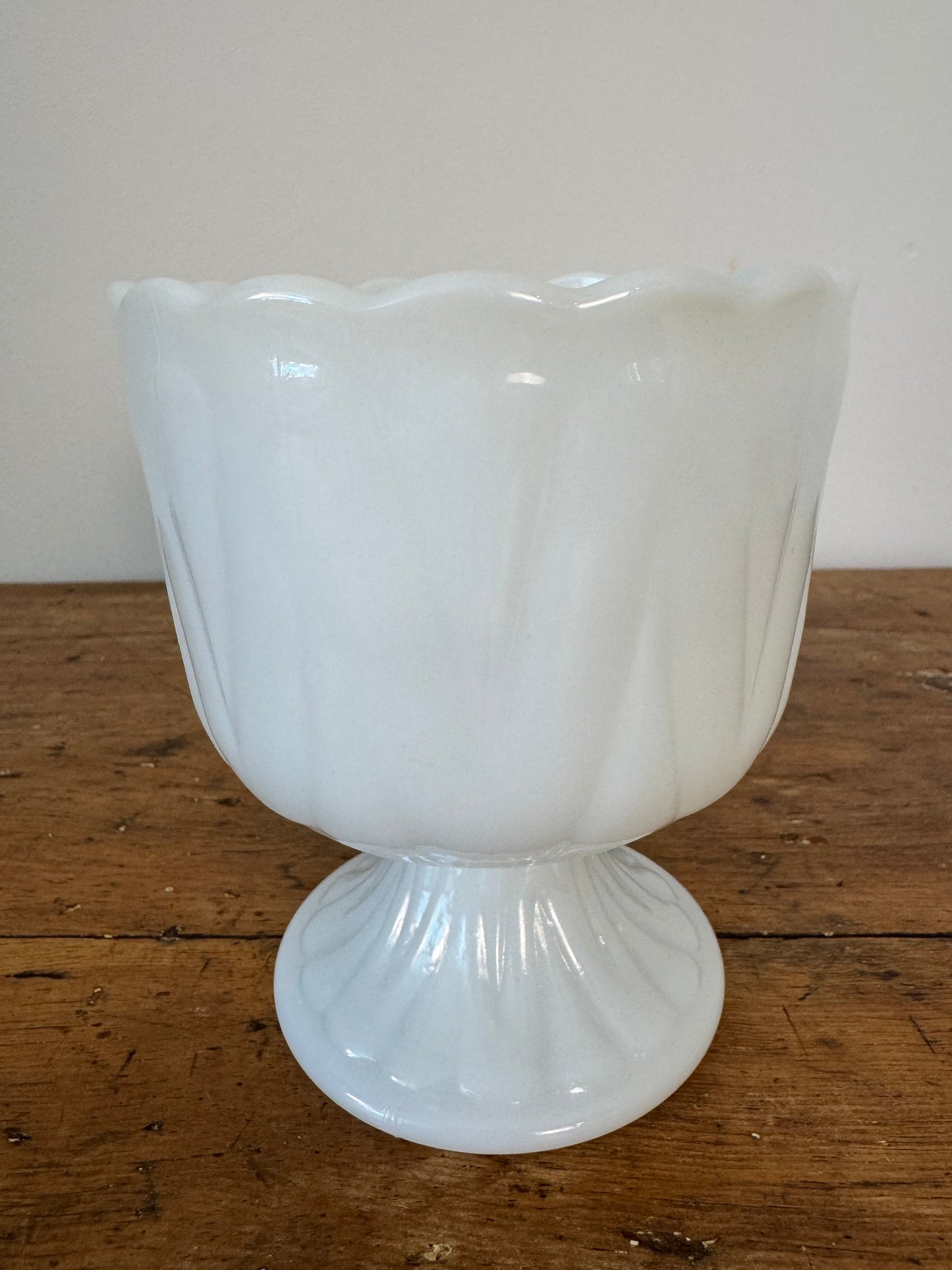 Vintage Milk Glass - Tulip Bowl