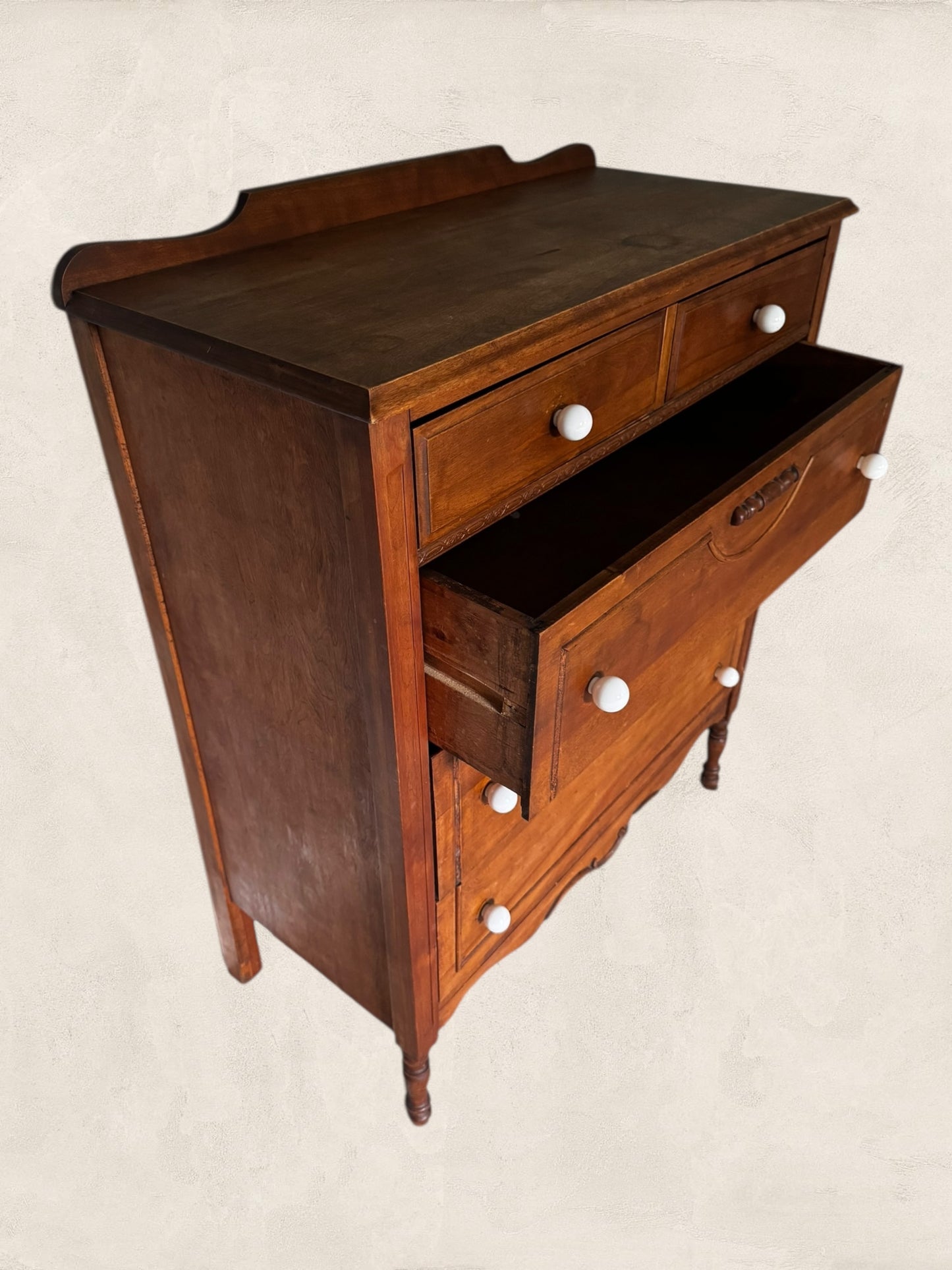 Charlotte - Antique Wooden Dresser