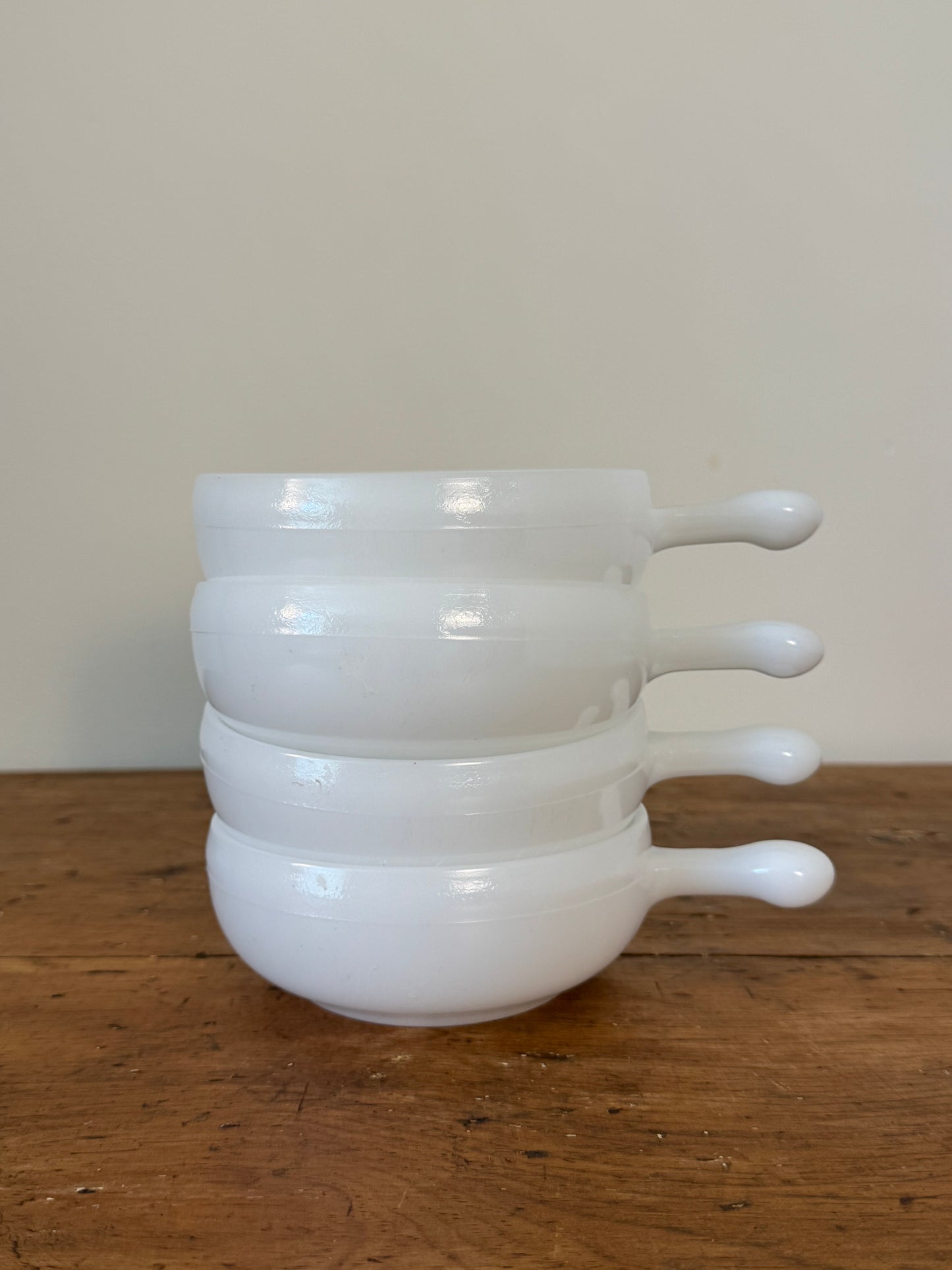 Vintage Milk Glass: Ovenware with Handle - Set of 4