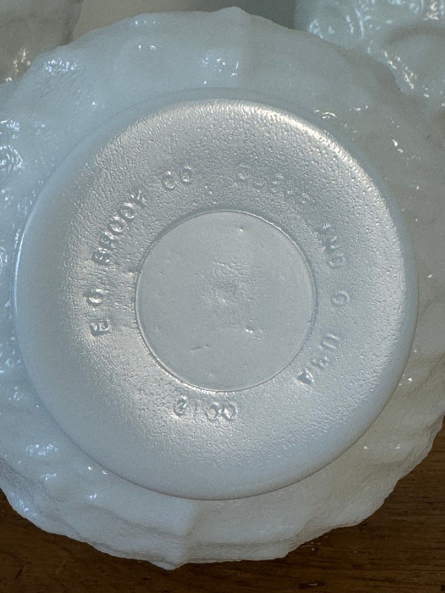 Vintage Milk Glass E.O Brody Co. Cleveland O USA Vase - Small