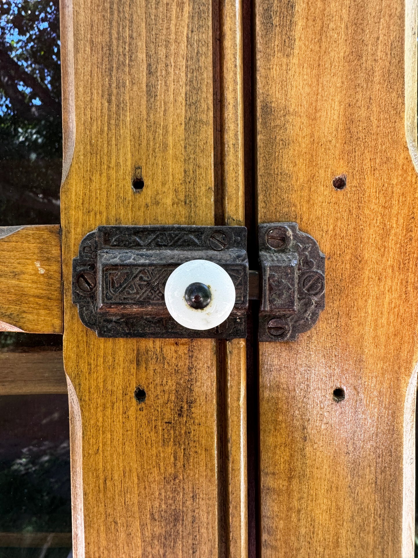 Viola - Antique Wooden Hutch