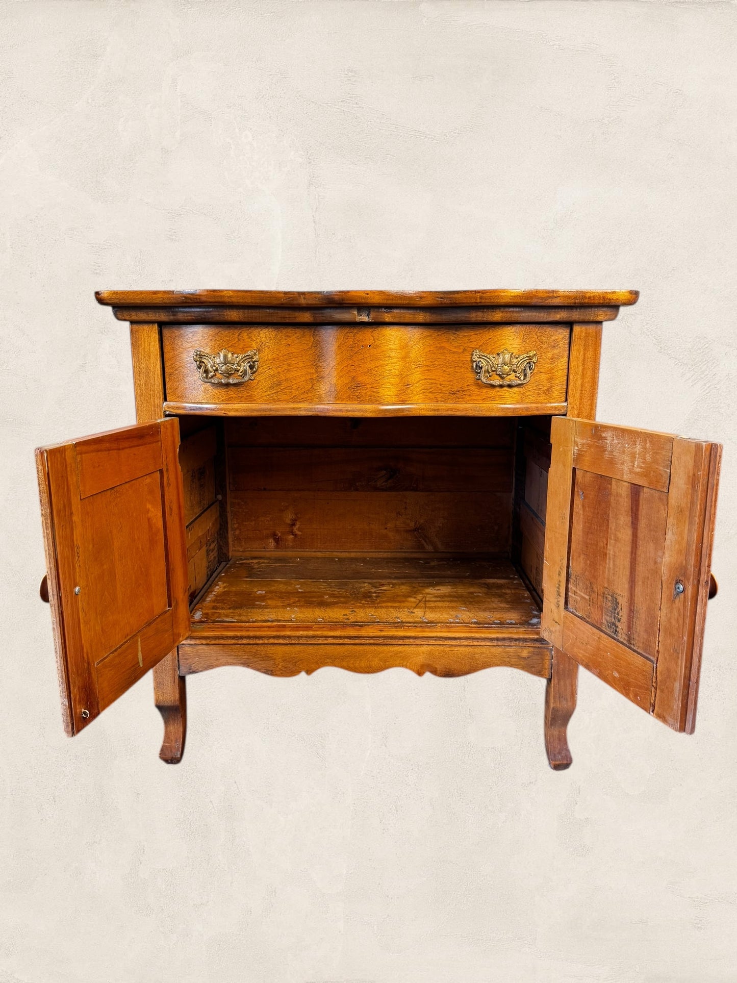 Celeste - Antique Wooden Washstand